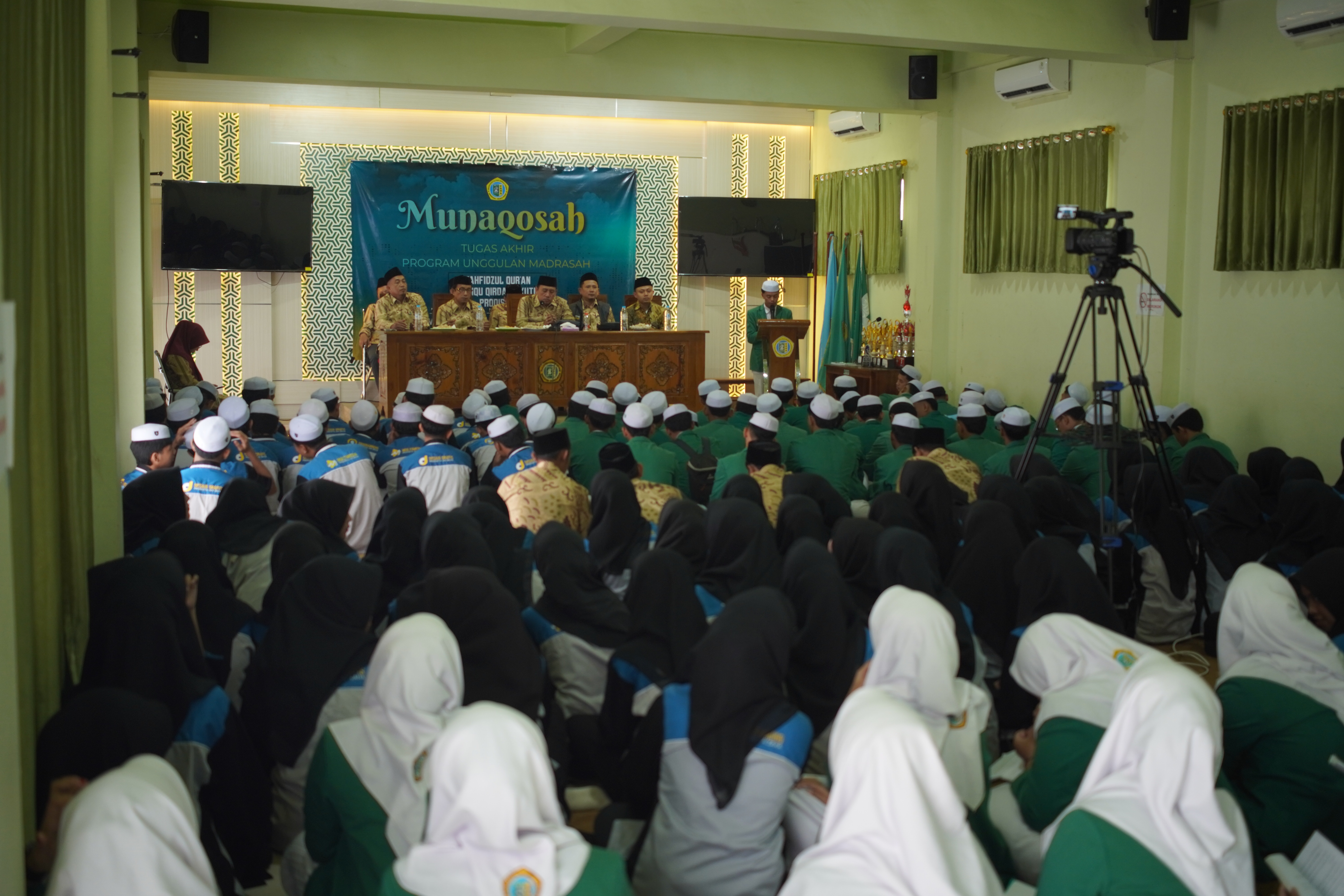 MA Zainul Hasan 1 Genggong Buka Munaqosah Program Unggulan Tahun 2025